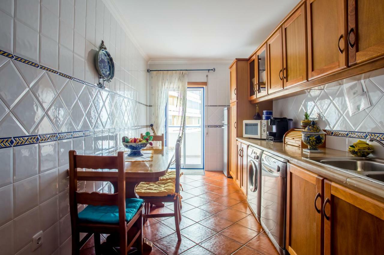 Elegant Sea View Apartment Назаре Екстер'єр фото